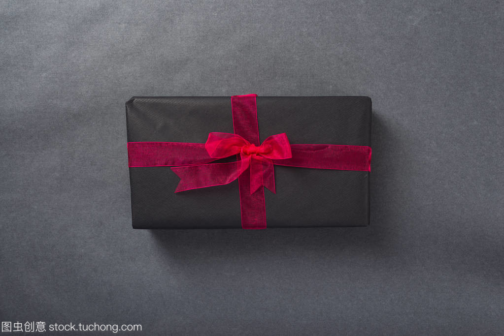 红丝带礼品盒的魅力与应用